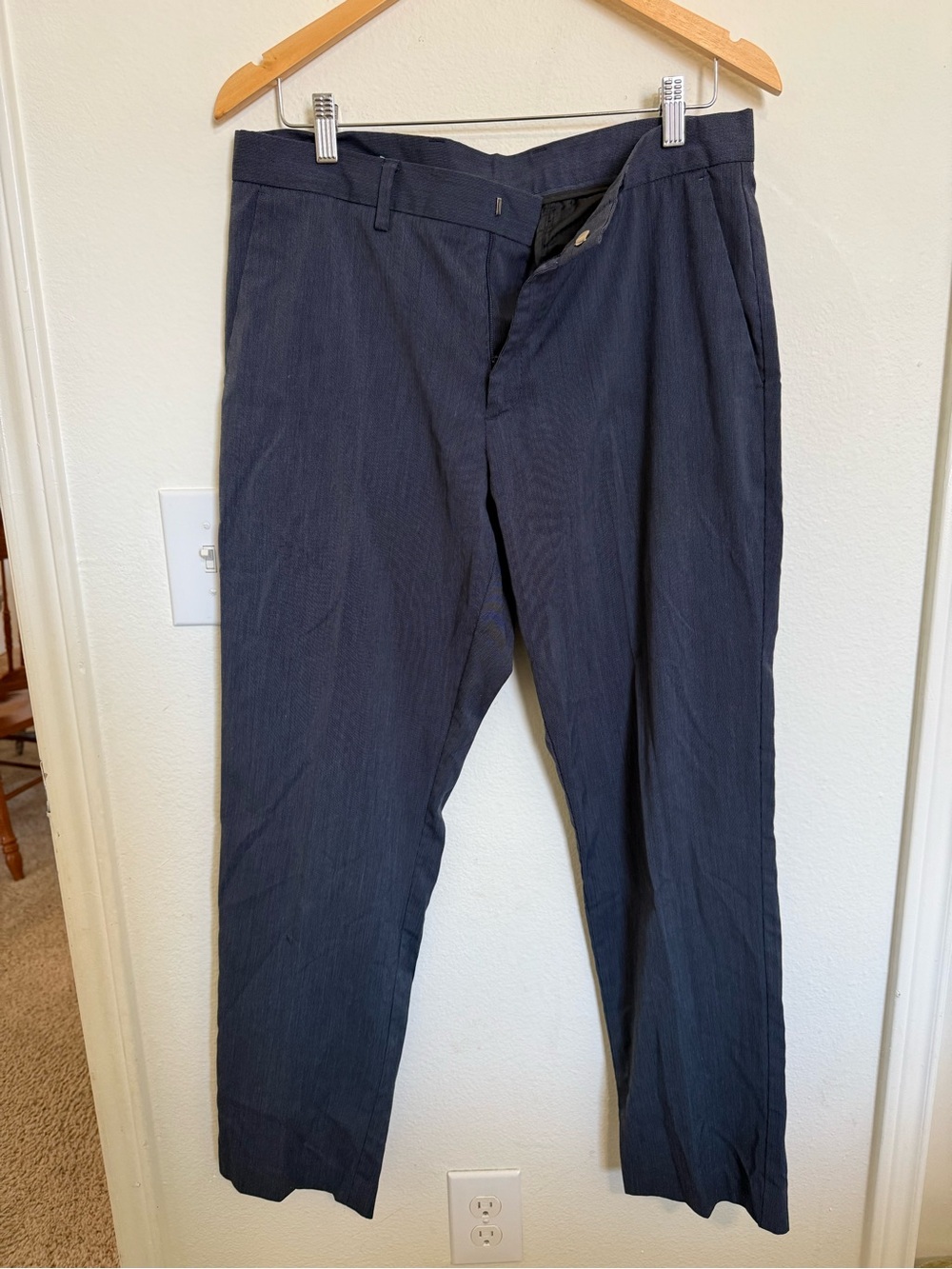 Perry Ellis Men's Dark Navy Dress Pants